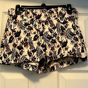 Very stylish INC comfortable, stretchy shorts, like new